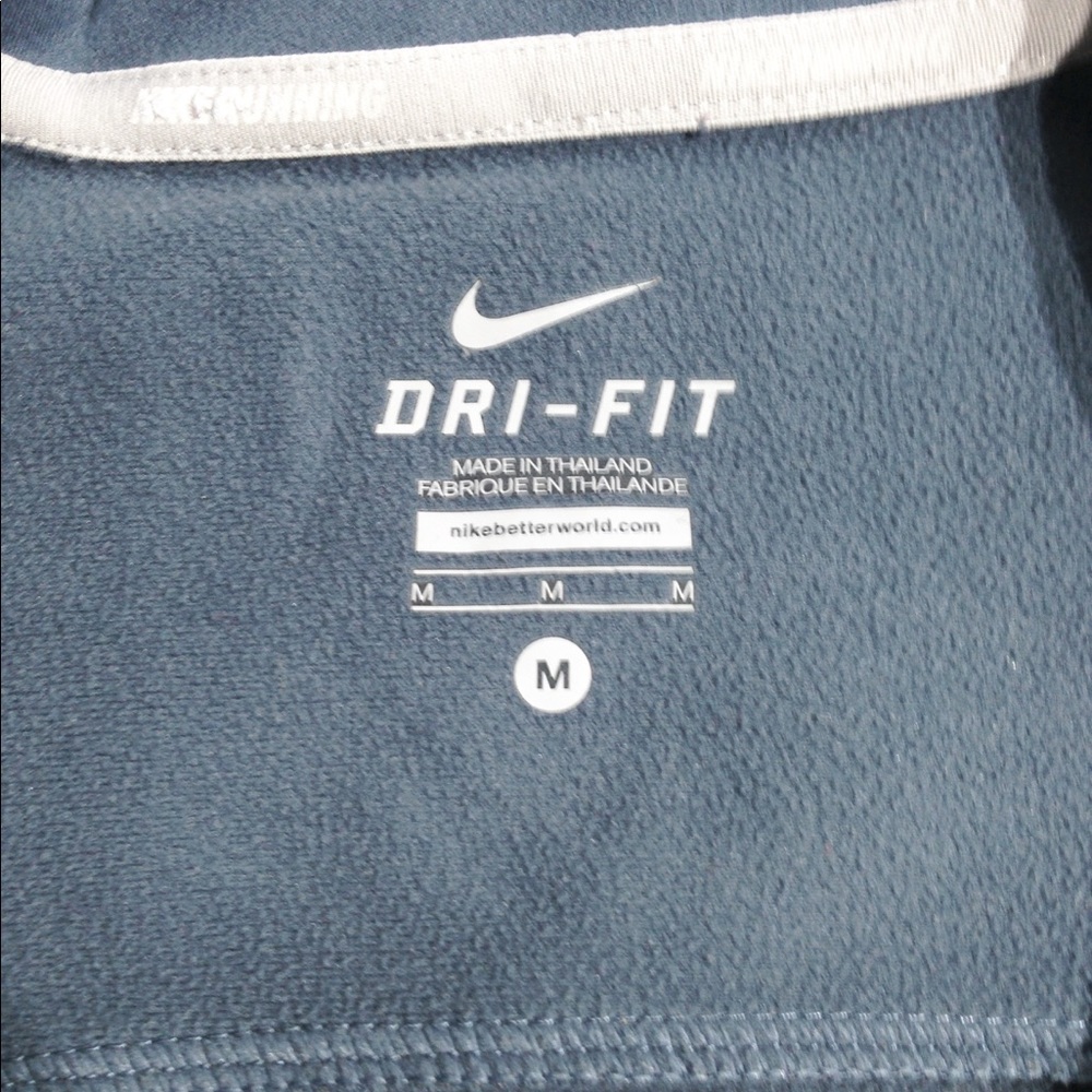 Nike DRI-FIT Running Jacket - Picture 12 of 12